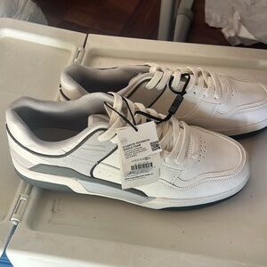 NWT Zara white mens sneakers